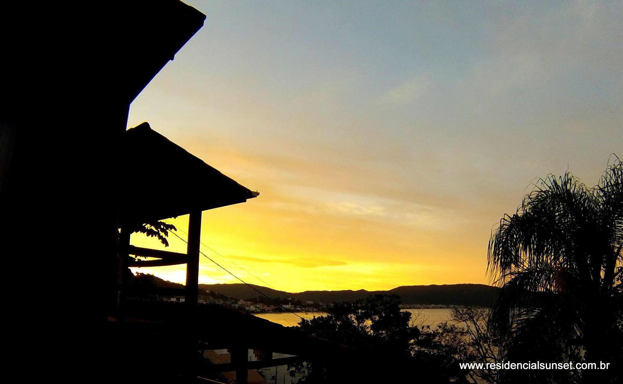 Residencial Sunset Aparthotel Bombinhas Bagian luar foto