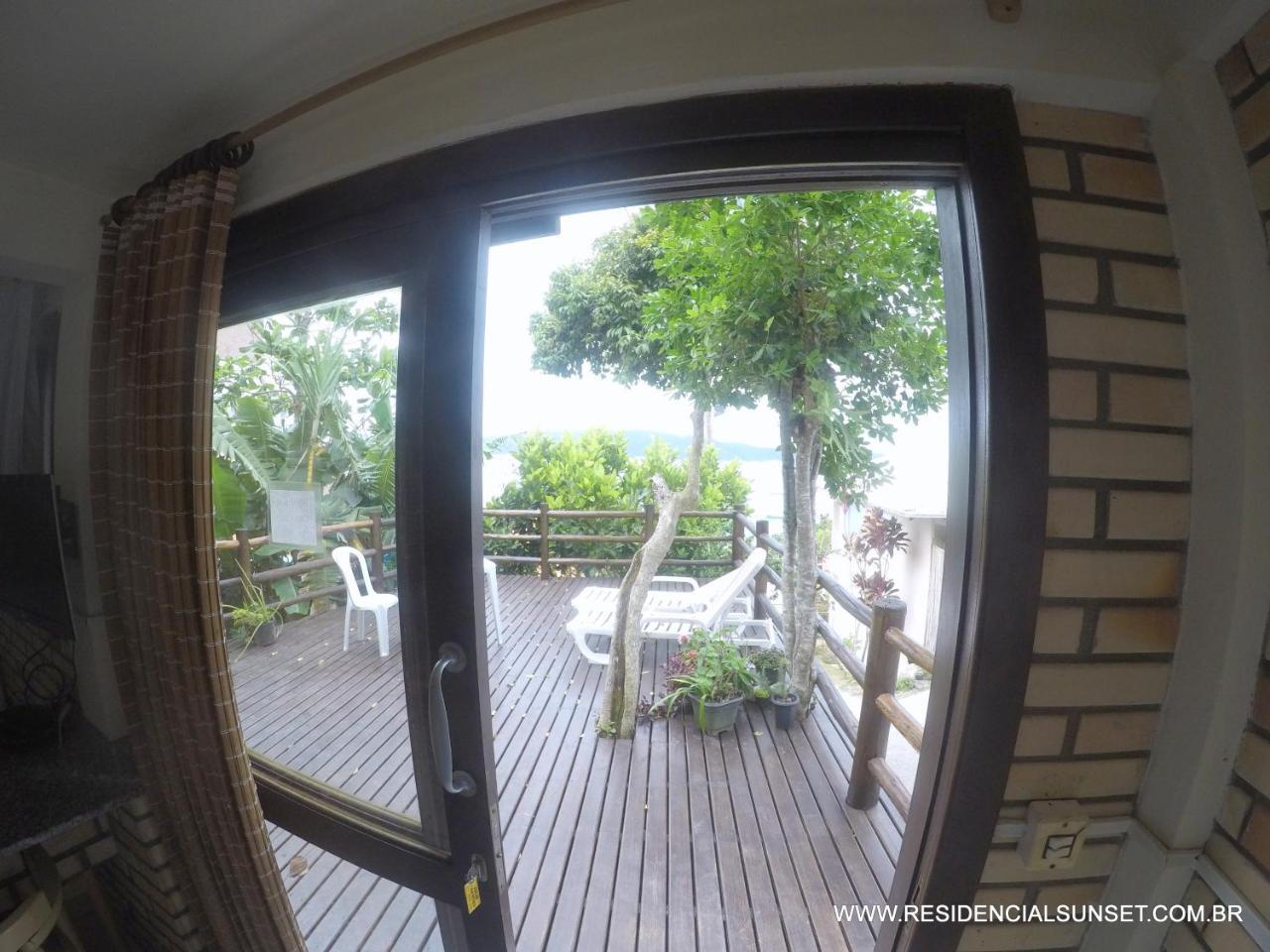 Residencial Sunset Aparthotel Bombinhas Bagian luar foto
